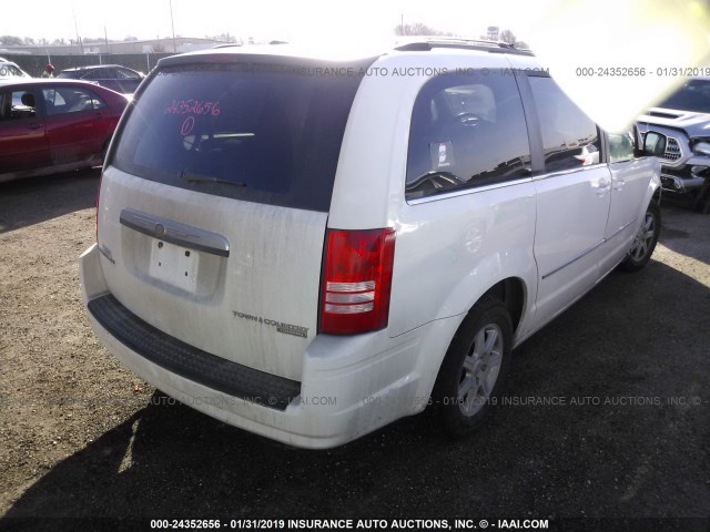 2A4RR5D14AR279189 - 2010 CHRYSLER TOWN & COUNTRY TOURING WHITE photo 4