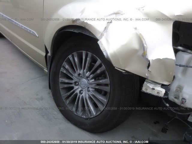 2A4RR8DG2BR745516 - 2011 CHRYSLER TOWN & COUNTRY TOURING L GOLD photo 6