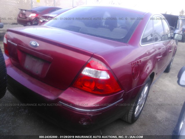 1FAFP23115G152704 - 2005 FORD FIVE HUNDRED SE RED photo 4