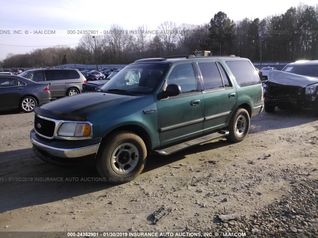 1FMRU1560YLA11889 - 2000 FORD EXPEDITION XLT GREEN photo 2
