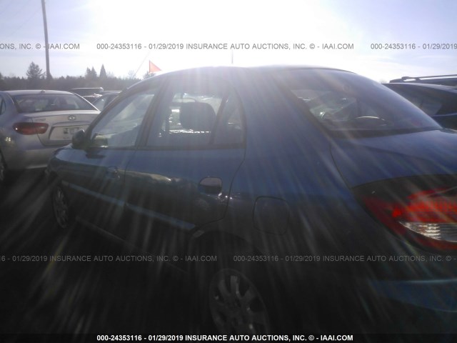 KNADC125146308396 - 2004 KIA RIO BLUE photo 6