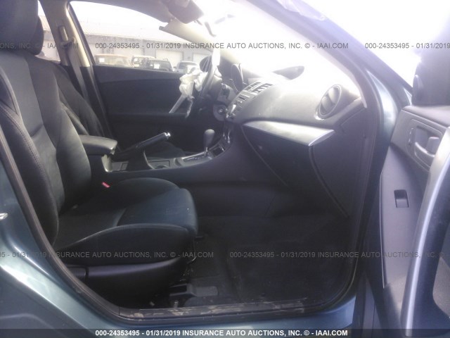 JM1BL1U55B1388142 - 2011 MAZDA 3 S BLUE photo 5