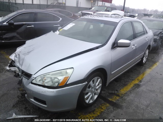 1HGCM6656A034602 - 2006 HONDA ACCORD SILVER photo 2