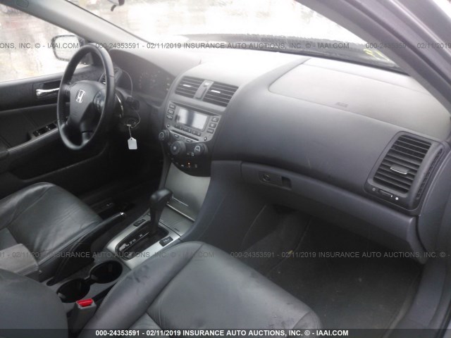 1HGCM6656A034602 - 2006 HONDA ACCORD SILVER photo 5