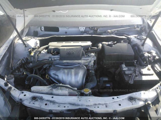 4T1BF1FK5FU108343 - 2015 TOYOTA CAMRY LE/XLE/SE/XSE WHITE photo 10