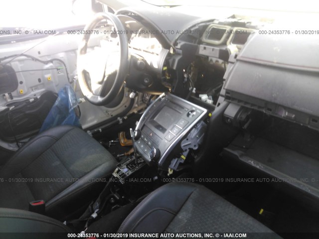 4T1BF1FK5FU108343 - 2015 TOYOTA CAMRY LE/XLE/SE/XSE WHITE photo 5