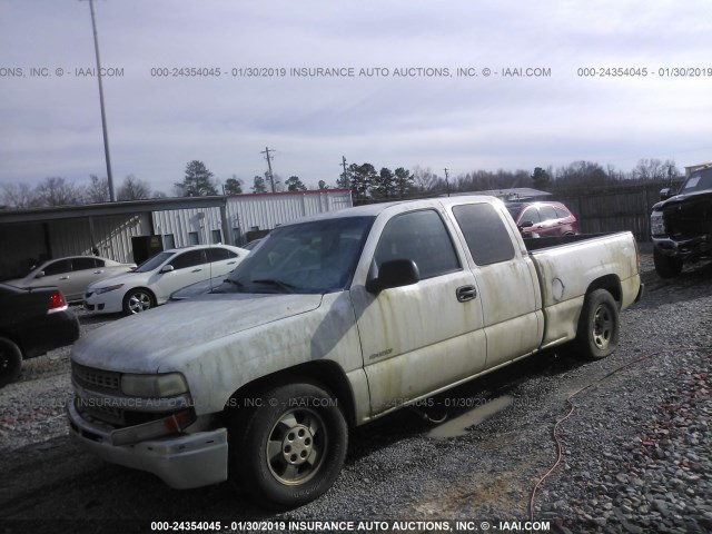 2GCEC19V511145476 - 2001 CHEVROLET SILVERADO C1500 WHITE photo 2