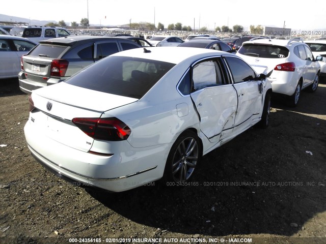 1VWDT7A39HC072431 - 2017 VOLKSWAGEN PASSAT R-LINE WHITE photo 4