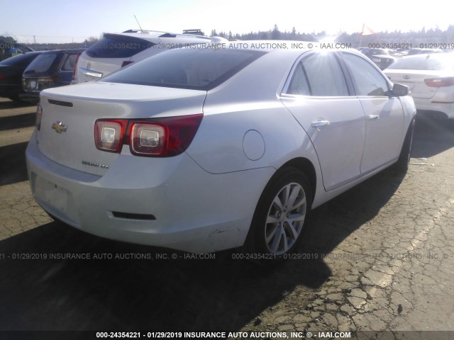 1G11E5SA7GU156802 - 2016 CHEVROLET MALIBU LIMITED LTZ WHITE photo 4