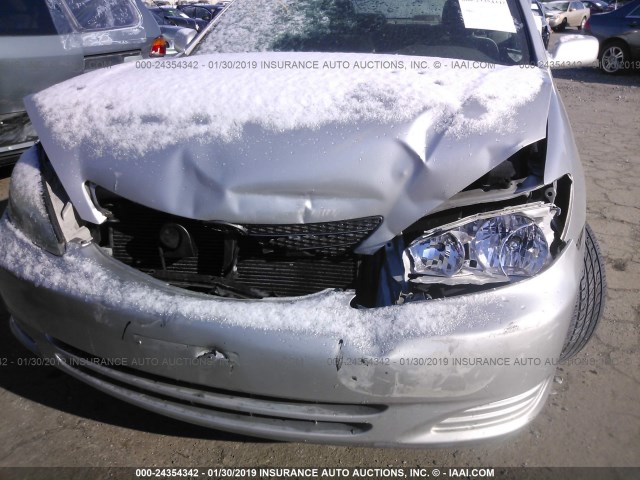 4T1BE32K13U768296 - 2003 TOYOTA CAMRY LE/XLE/SE SILVER photo 6