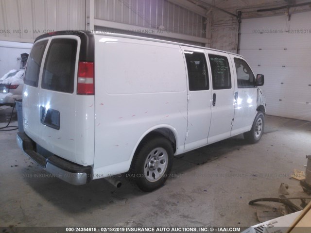 1GCSHAF46E1172617 - 2014 CHEVROLET EXPRESS G1500  WHITE photo 4