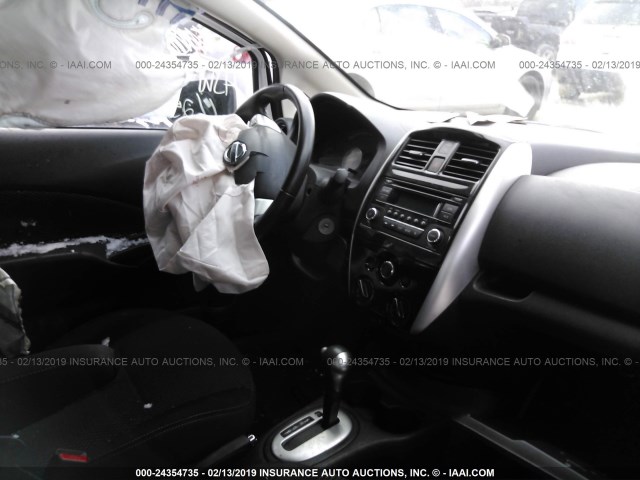 3N1CE2CP3FL382123 - 2015 NISSAN VERSA NOTE S/S PLUS/SV/SL/SR WHITE photo 5