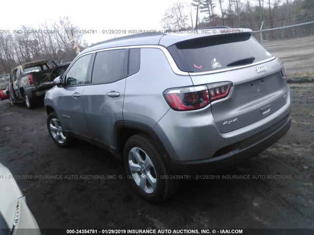 3C4NJDBB9JT313657 - 2018 JEEP COMPASS LATITUDE GRAY photo 3