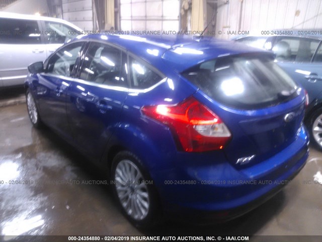 1FAHP3N24CL467277 - 2012 FORD FOCUS TITANIUM BLUE photo 3