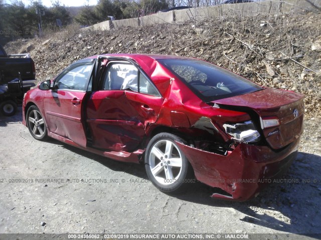 4T1BF1FK0EU738107 - 2014 TOYOTA CAMRY L/SE/LE/XLE 红色 照片 3