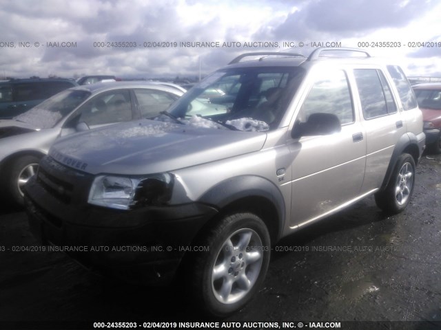 SALNY22272A374961 - 2002 LAND ROVER FREELANDER SE Champagne photo 2