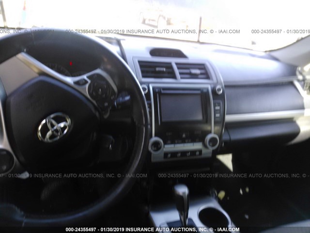 4T1BF1FK6CU104071 - 2012 TOYOTA CAMRY SE/LE/XLE 黑色 照片 5