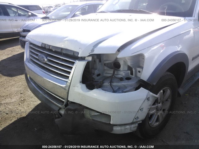 1FMEU63E76UB58076 - 2006 FORD EXPLORER XLT WHITE photo 6