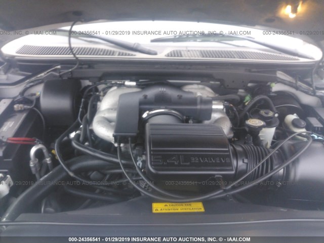 5LMPU28A8XLJ37670 - 1999 LINCOLN NAVIGATOR SILVER photo 10