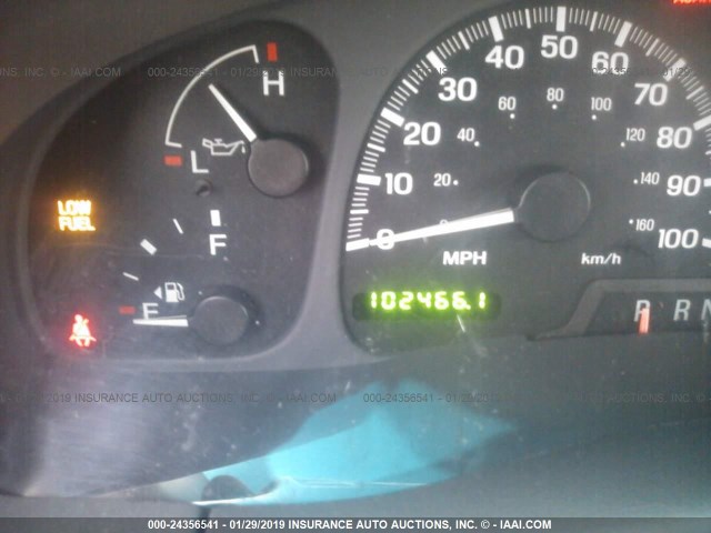 5LMPU28A8XLJ37670 - 1999 LINCOLN NAVIGATOR SILVER photo 7