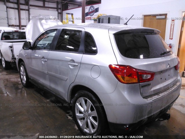 4A4AR3AU9FE020992 - 2015 MITSUBISHI OUTLANDER SPORT ES SILVER photo 3