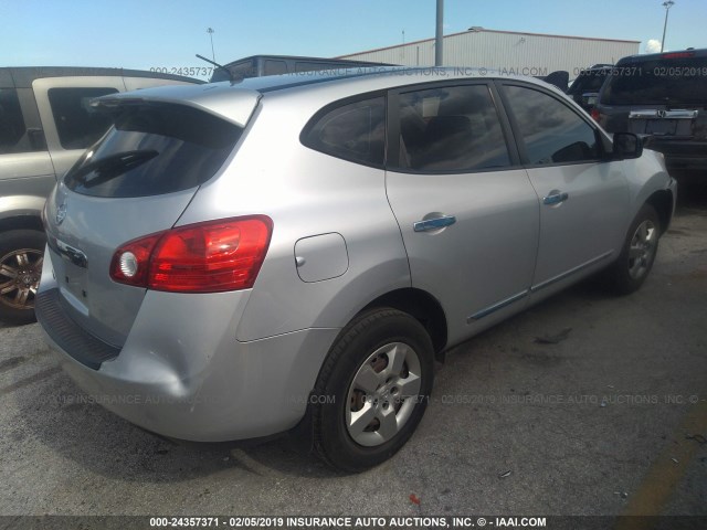 JN8AS5MT1CW605215 - 2012 NISSAN ROGUE S/SV SILVER photo 4