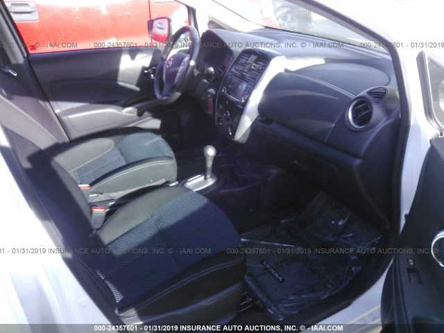 3N1CE2CP4HL355418 - 2017 NISSAN VERSA NOTE S/S PLUS/SV/SL/SR WHITE photo 5