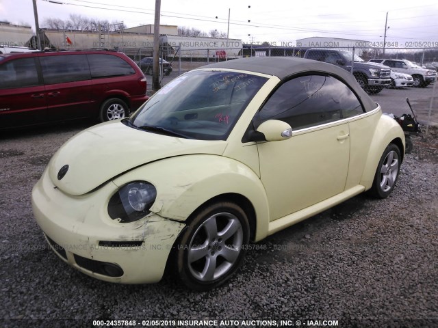 3VWSF31Y16M315583 - 2006 VOLKSWAGEN NEW BEETLE CONVERTIBLE OPTION PKG 2 YELLOW photo 2