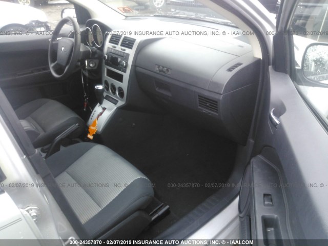 1B3HB48A79D224276 - 2009 DODGE CALIBER SXT SILVER photo 5