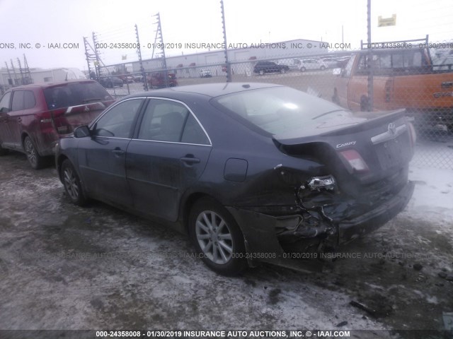 4T1BK3EK3BU119344 - 2011 TOYOTA CAMRY SE/LE/XLE GRAY photo 3