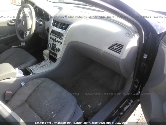 1G1ZB5E09CF317406 - 2012 CHEVROLET MALIBU LS ლურჯი ფოტო 5