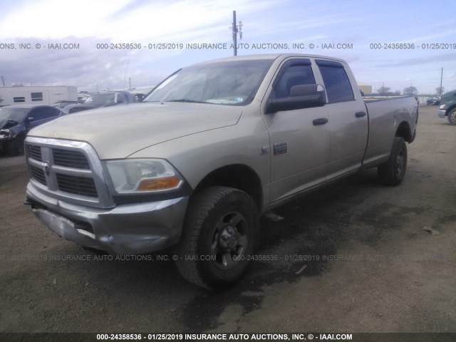 3D7UT2CL4BG507241 - 2011 DODGE RAM 2500 GOLD photo 2