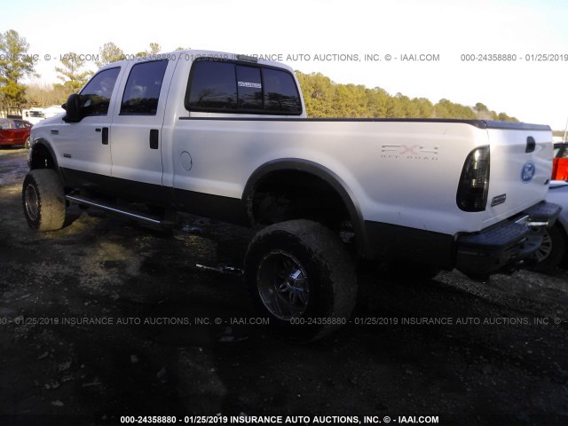 1FTWW31PX5EC30189 - 2005 FORD F350 SRW SUPER DUTY WHITE photo 3