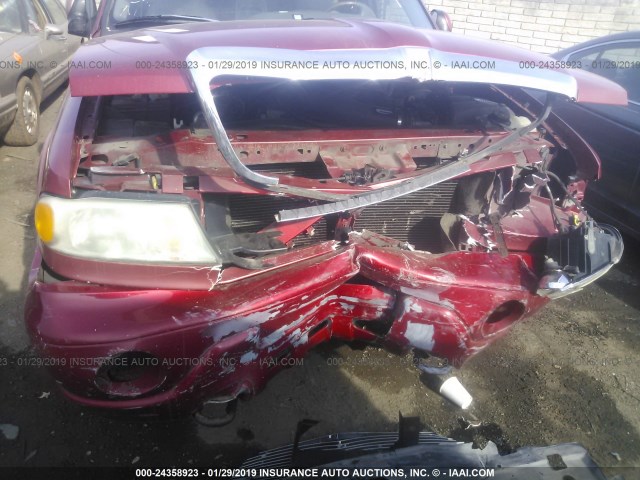 5LMPU28L4WLJ14614 - 1998 LINCOLN NAVIGATOR 红色 照片 6