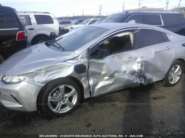 1G1RA6S51HU200544 - 2017 CHEVROLET VOLT LT SILVER photo 6