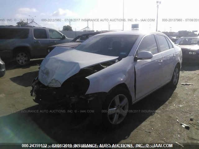 3VWRM71KX9M036158 - 2009 VOLKSWAGEN JETTA SE/SEL WHITE photo 2