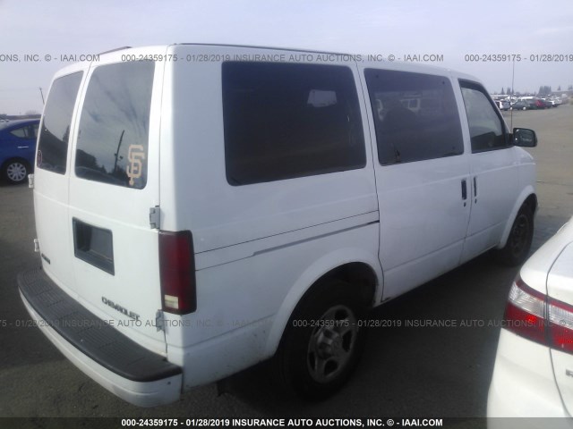 1GNDM19X93B115689 - 2003 CHEVROLET ASTRO WHITE photo 4