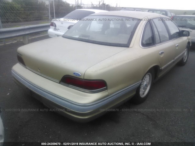 2FACP74W1NX197243 - 1992 FORD CROWN VICTORIA LX GOLD photo 4