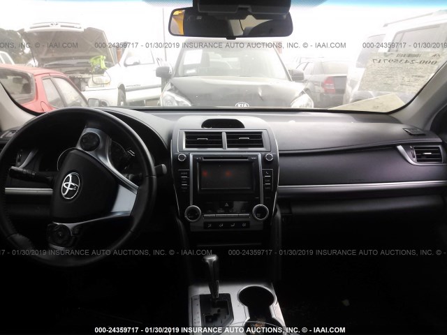 4T1BF1FK8CU623168 - 2012 TOYOTA CAMRY SE/LE/XLE 红色 照片 5