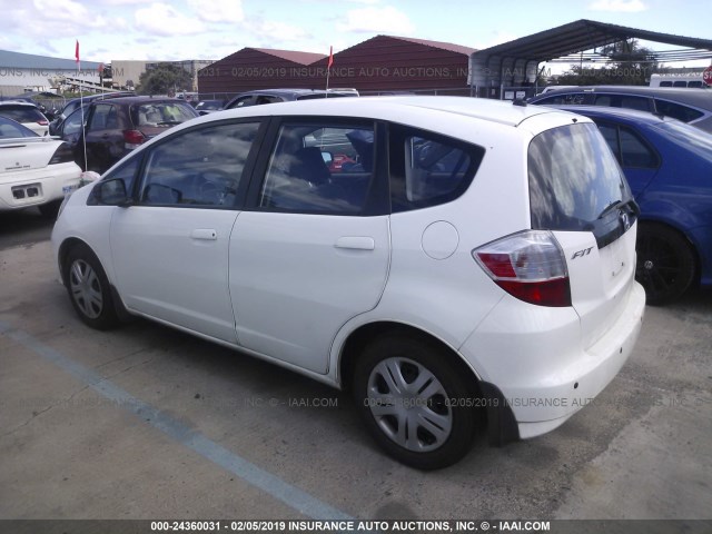 JHMGE8H21AC029526 - 2010 HONDA FIT WHITE photo 3