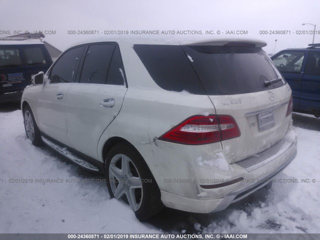 4JGDA5GBXFA524502 - 2015 MERCEDES-BENZ ML 400 4MATIC WHITE photo 3