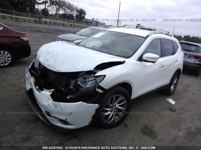 5N1AT2MT0EC815621 - 2014 NISSAN ROGUE S/SL/SV WHITE photo 2