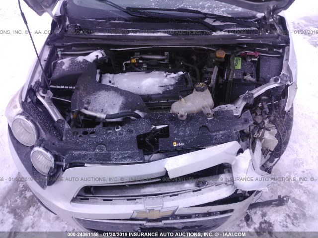 1G1JA6SH4C4100180 - 2012 CHEVROLET SONIC LS 银色 照片 10