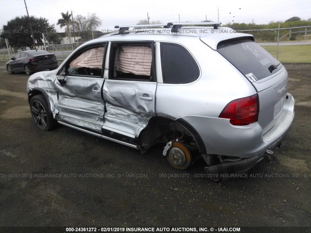 WP1AB29P44LA68721 - 2004 PORSCHE CAYENNE S SILVER photo 3