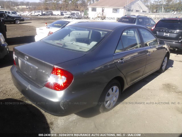 4T1BE32KX3U710722 - 2003 TOYOTA CAMRY LE/XLE/SE GRAY photo 4
