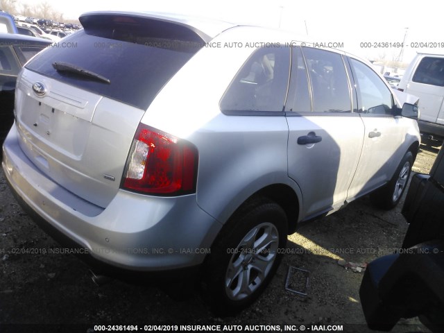 2FMDK4GC5DBB97945 - 2013 FORD EDGE SE SILVER photo 4