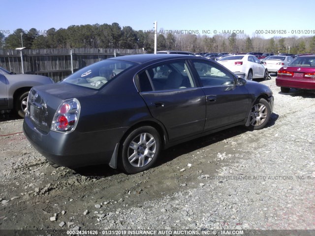 1N4AL11D45C325376 - 2005 NISSAN ALTIMA S/SL GRAY photo 4