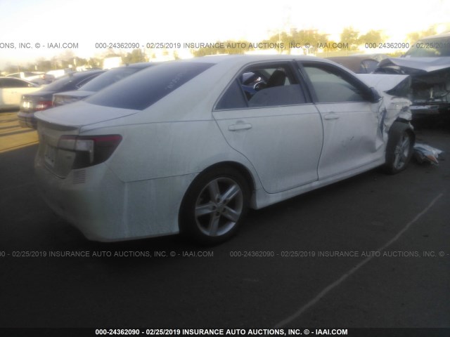 4T1BF1FK6EU366708 - 2014 TOYOTA CAMRY L/SE/LE/XLE 白色 照片 4