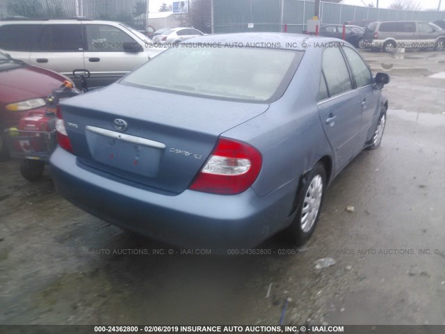 4T1BE30K24U824654 - 2004 TOYOTA CAMRY LE/XLE/SE BLUE photo 4
