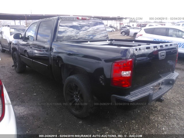 2GCEC13J381196264 - 2008 CHEVROLET SILVERADO C1500 BLACK photo 3